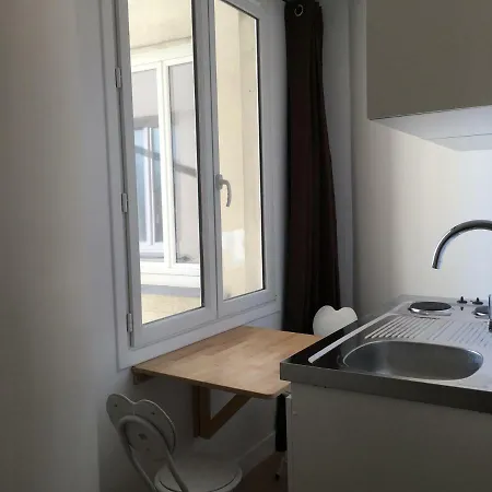 Apartment Eiffel Tower Studio